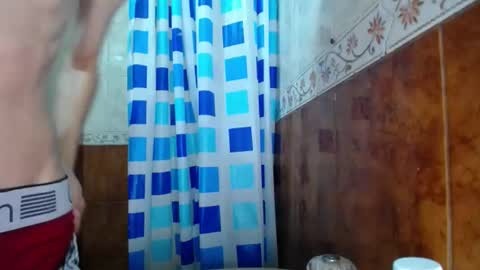 SANTAGO online show from November 9, 2025, 2:32 am