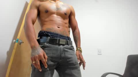 Santiago online show from December 31, 2024, 3:45 am