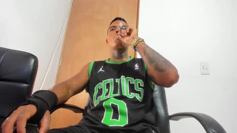 Santiago online show from January 6, 2025, 9:00 pm