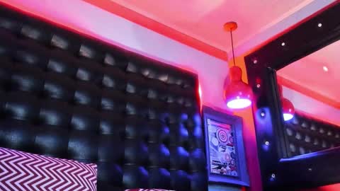 Snapshot of santiagohincapiie chatting on March 15, 2026, 4:29 am Santiago Hincapiie online show from March 15, 2026, 4:29 am