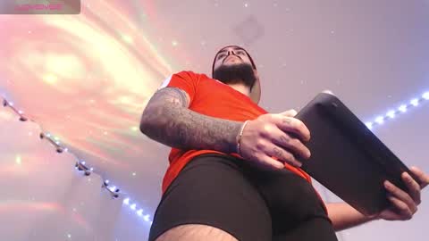 Snapshot of santiagohincapiie chatting on March 24, 2026, 1:10 am Santiago Hincapiie online show from March 24, 2026, 1:10 am