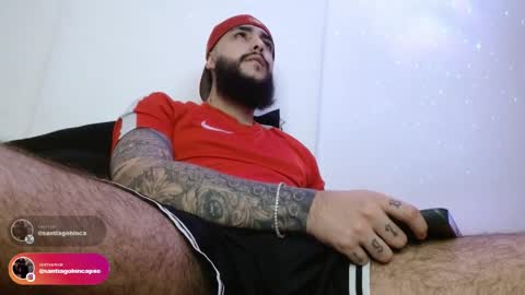 Snapshot of santiagohincapiie chatting on April 8, 2026, 4:12 am Santiago Hincapiie online show from April 8, 2026, 4:12 am