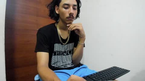 Santiago    online show from December 5, 2024, 1:28 pm