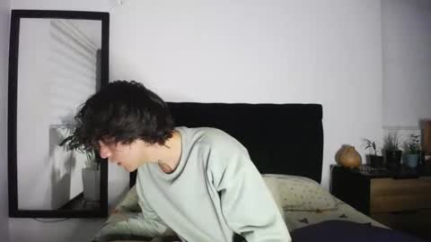 Santii online show from December 2, 2024, 10:56 pm