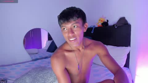 Snapshot of santinaugthy chatting on April 6, 2026, 4:46 am santi online show from April 6, 2026, 4:46 am
