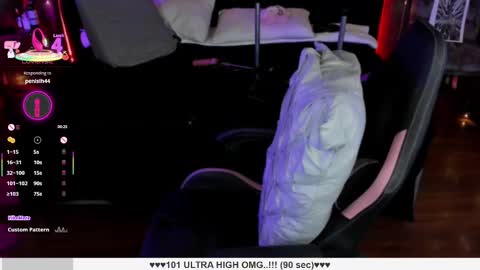 Snapshot of santos_liah chatting on February 26, 2025, 6:54 pm Liah Santos online show from February 26, 2025, 6:54 pm