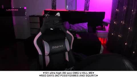 Snapshot of santos_liah chatting on September 20, 2025, 12:17 pm Liah Santos online show from September 20, 2025, 12:17 pm