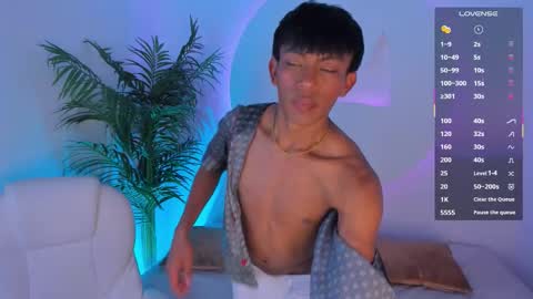 Santii online show from October 22, 2025, 11:15 pm