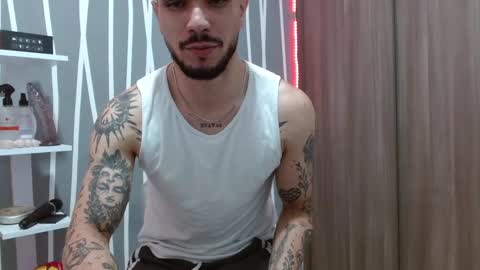 Santy Torres online show from October 24, 2025, 3:25 am