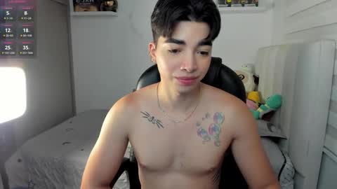 Mr. Santiago online show from November 22, 2025, 1:21 pm