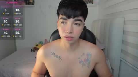 Snapshot of santy7u7 chatting on June 25, 2026, 8:13 pm Mr. Santiago online show from June 25, 2026, 8:13 pm