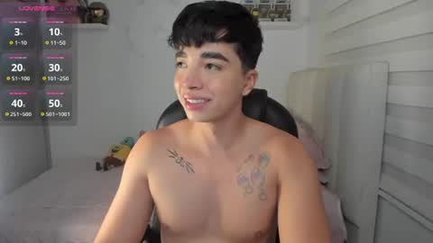 Snapshot of santy7u7 chatting on June 27, 2026, 1:28 pm Mr. Santiago online show from June 27, 2026, 1:28 pm