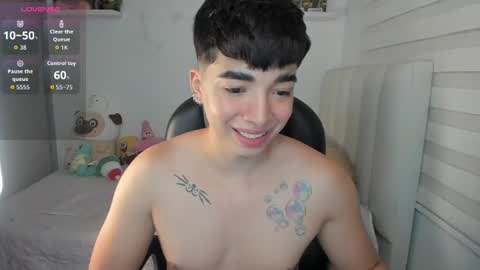 Snapshot of santy7u7 chatting on July 7, 2026, 1:26 pm Mr. Santiago online show from July 7, 2026, 1:26 pm