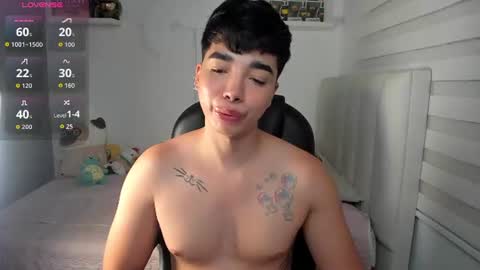 Snapshot of santy7u7 chatting on July 28, 2026, 1:43 pm Mr. Santiago online show from July 28, 2026, 1:43 pm