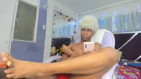 santy online show from November 28, 2025, 1:47 pm