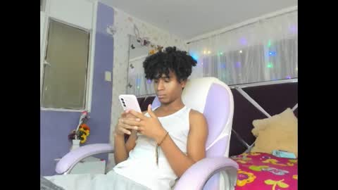 Snapshot of santy_bigcock_01 chatting on January 9, 2026, 5:48 pm santy online show from January 9, 2026, 5:48 pm