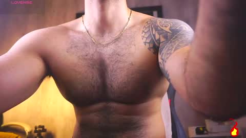 Snapshot of santy_king25 chatting on May 21, 2026, 9:49 am santiago online show from May 21, 2026, 9:49 am