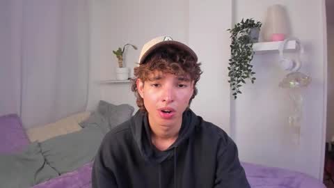 kitty online show from February 2, 2026, 12:42 am