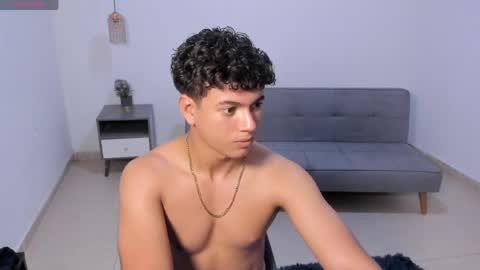 santy_stump online show from May 4, 2026, 10:28 pm