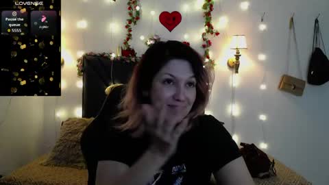 sanyaseraphine0 online show from May 8, 2026, 8:58 pm