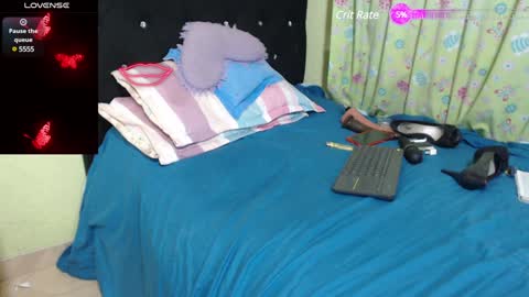 Snapshot of sanyi_hot chatting on December 12, 2024, 1:10 am sanyi online show from December 12, 2024, 1:10 am