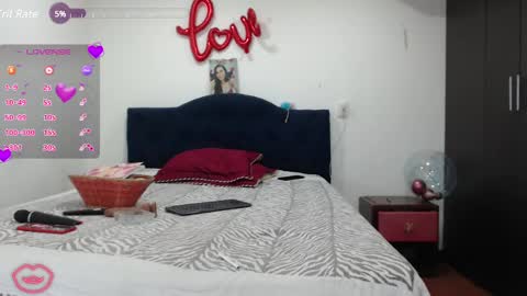 Snapshot of sanyi_hot chatting on March 12, 2025, 9:56 pm sanyi online show from March 12, 2025, 9:56 pm