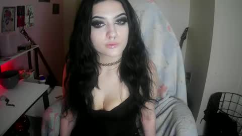 Snapshot of saphirerose1 chatting on September 20, 2025, 10:11 pm Sapphire online show from September 20, 2025, 10:11 pm