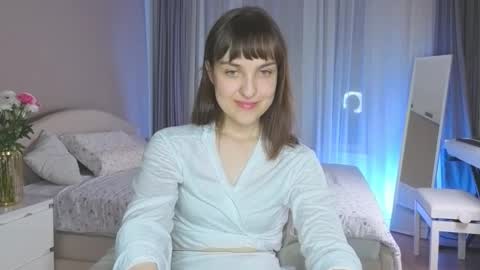 Snapshot of saphirree chatting on October 26, 2025, 6:36 pm Anny online show from October 26, 2025, 6:36 pm