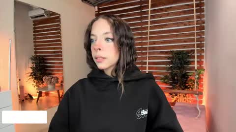 Valerin online show from February 24, 2025, 10:58 pm