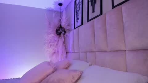  SARA  online show from September 26, 2025, 12:53 pm