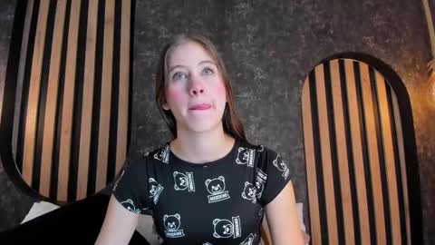 sara__jones_ online show from December 26, 2024, 11:54 am
