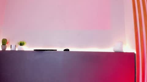 sara__jones_ online show from February 21, 2025, 1:55 am