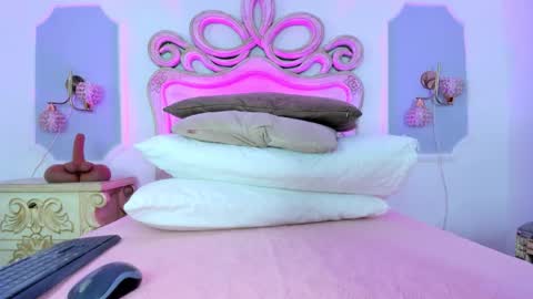 Sara online show from December 23, 2025, 3:48 am