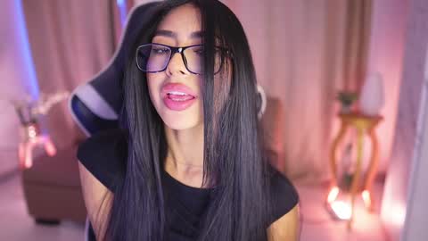 Snapshot of sara_albrecht chatting on January 13, 2025, 3:47 pm Sara  online show from January 13, 2025, 3:47 pm