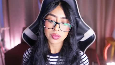 Snapshot of sara_albrecht chatting on January 31, 2025, 12:40 pm Sara  online show from January 31, 2025, 12:40 pm