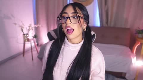 Snapshot of sara_albrecht chatting on February 4, 2025, 12:11 pm Sara  online show from February 4, 2025, 12:11 pm