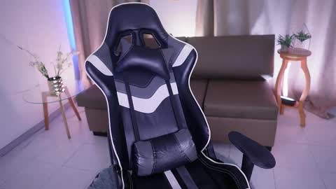 Snapshot of sara_albrecht chatting on February 25, 2025, 3:27 pm Sara  online show from February 25, 2025, 3:27 pm