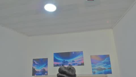 sara allenx online show from December 11, 2024, 11:41 am