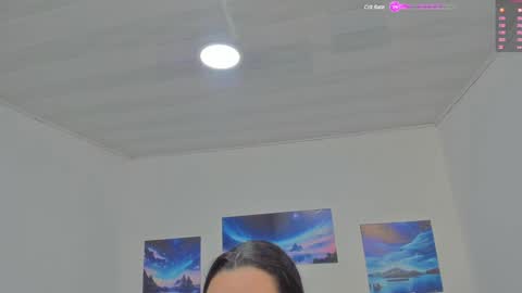 sara allenx online show from December 19, 2024, 11:39 am