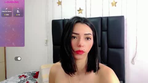 Sara  online show from February 4, 2026, 1:39 pm