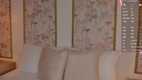 Sara online show from April 25, 2026, 8:06 pm