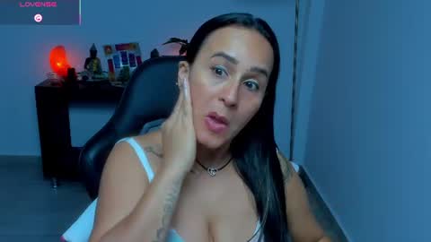 Snapshot of sara_charmy chatting on July 8, 2026, 11:26 am online show from July 8, 2026, 11:26 am