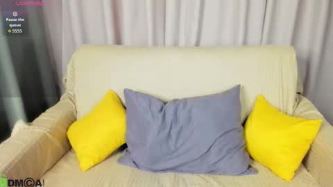 Sarah online show from October 21, 2025, 1:06 am