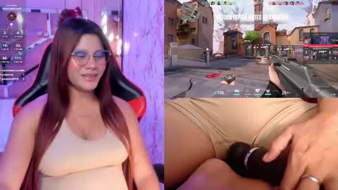 Snapshot of sara_hil chatting on September 30, 2025, 9:42 pm Sara online show from September 30, 2025, 9:42 pm