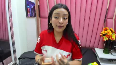 sara_honny online show from May 10, 2026, 3:23 am