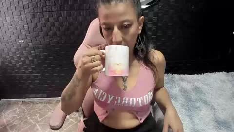 Snapshot of sara_hot_2 chatting on October 21, 2025, 12:50 pm no limits sarah online show from October 21, 2025, 12:50 pm