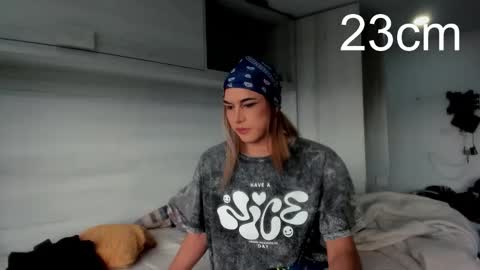 Snapshot of sara_hunter1 chatting on October 16, 2025, 6:53 pm sara_hunter1 online show from October 16, 2025, 6:53 pm