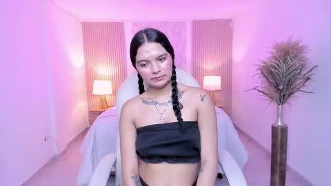 Sara online show from December 22, 2025, 7:33 pm