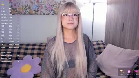 Sara  new account  give me thomb up  Follow me   help me reach 15k followers again   online show from March 13, 2026, 9:10 pm