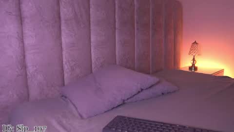sara_lopee1 online show from April 22, 2026, 11:56 am